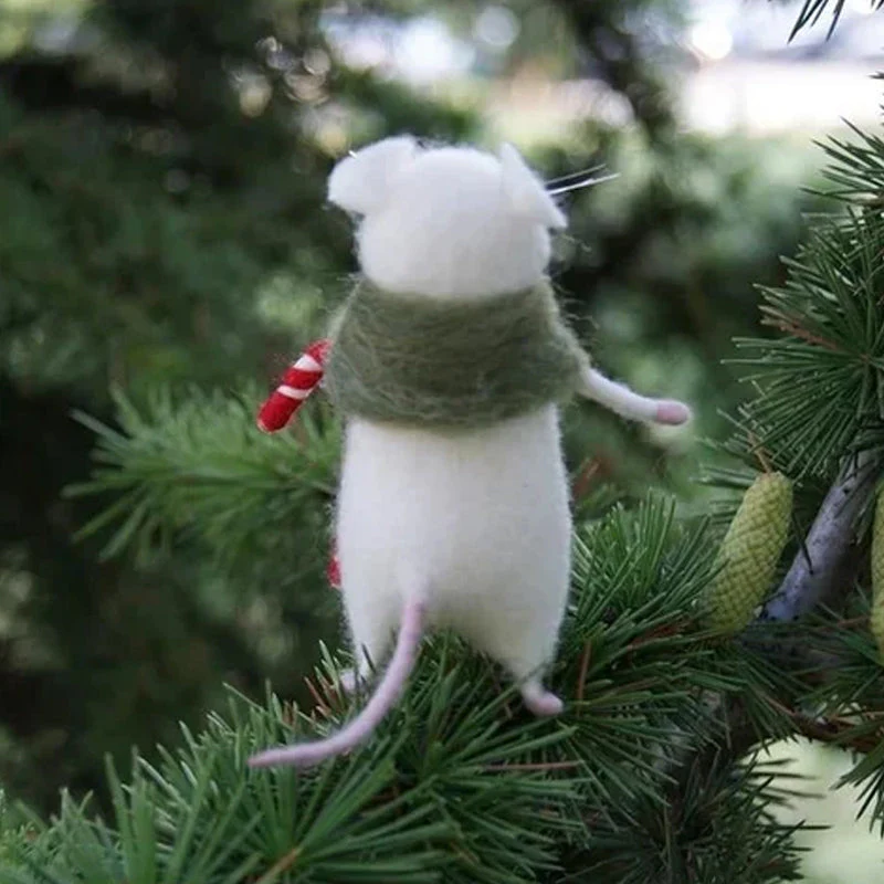 Handcrafted Felt Pumpkin Mouse Ornament - Unique Seasonal Decor for Halloween & Christmas Celebrations - Image 5
